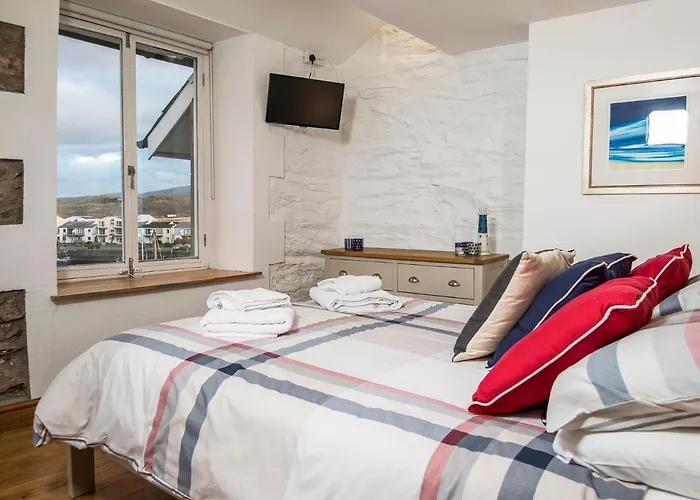 The Captain\'S Penthouse
