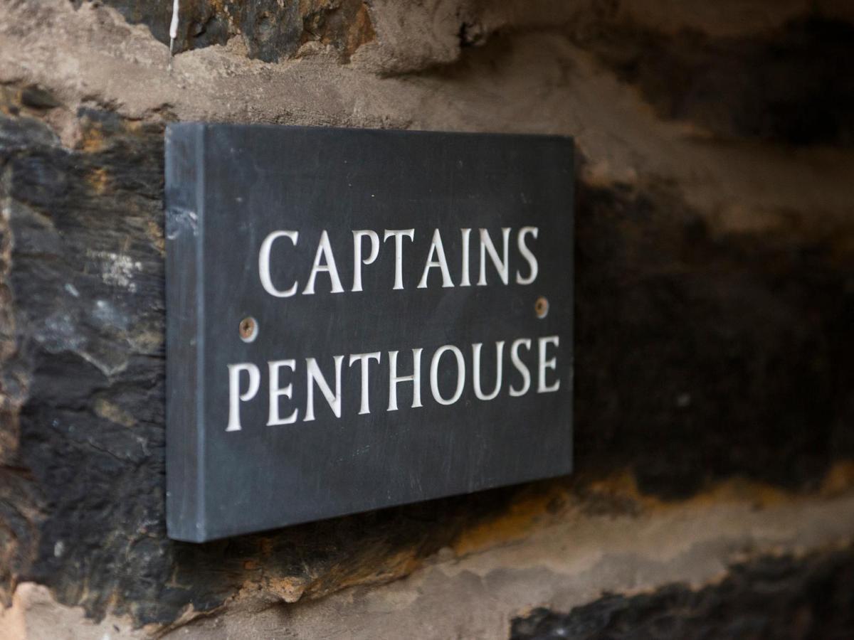 The Captain's Penthouse * Портмадог